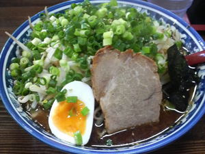 とんこつしょうゆらぁめん