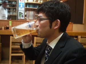 グイっとてつさん(K)