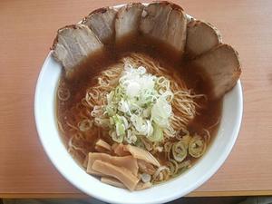 麺茶屋薫風 しょうゆちゃーしゅーめん